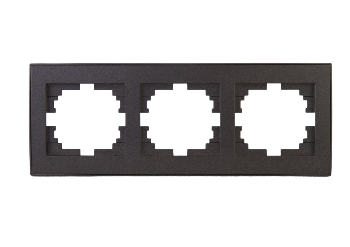 Рамка 3-местная горизонтальная Lezard Rain 703-4141-148