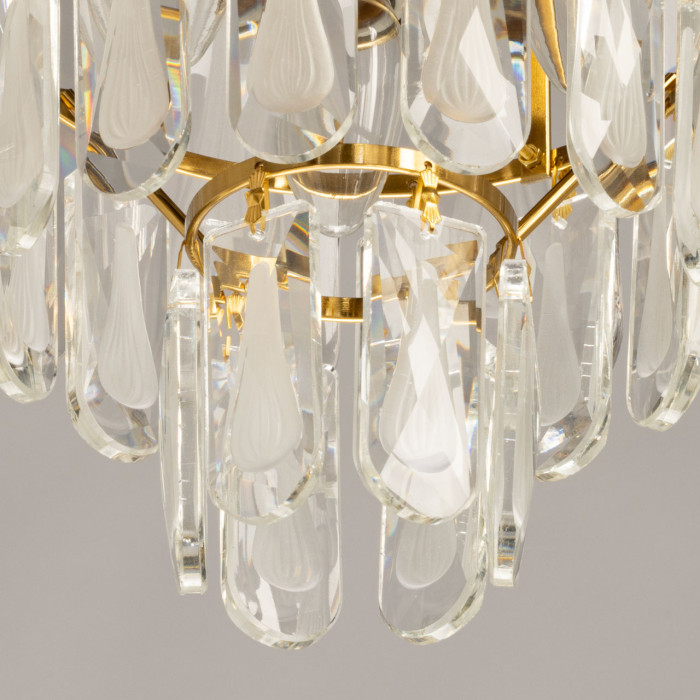 Подвесная люстра De Markt Аделард 642019203