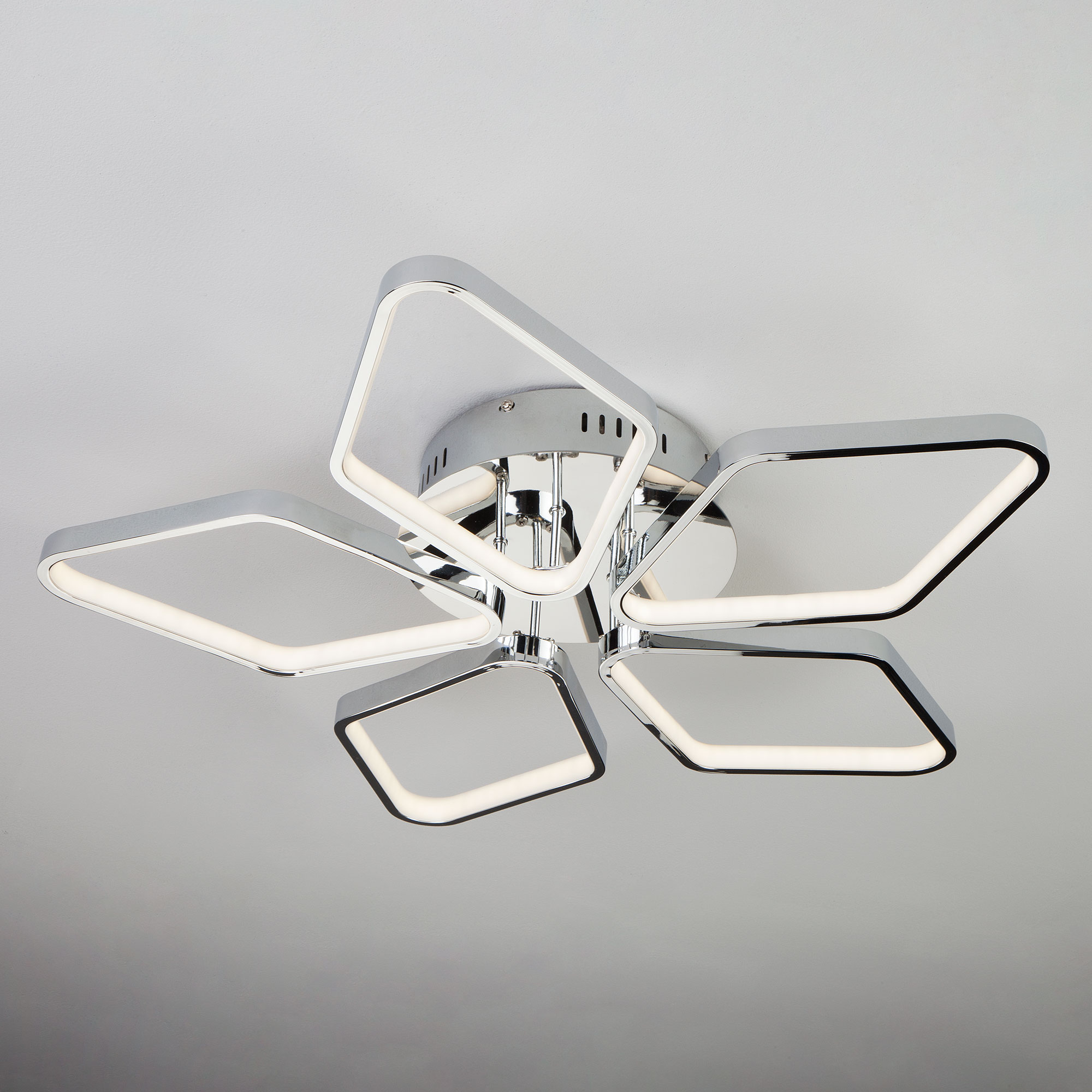 Потолочный светодиодный светильник Eurosvet Kalifea 90081/5 хром