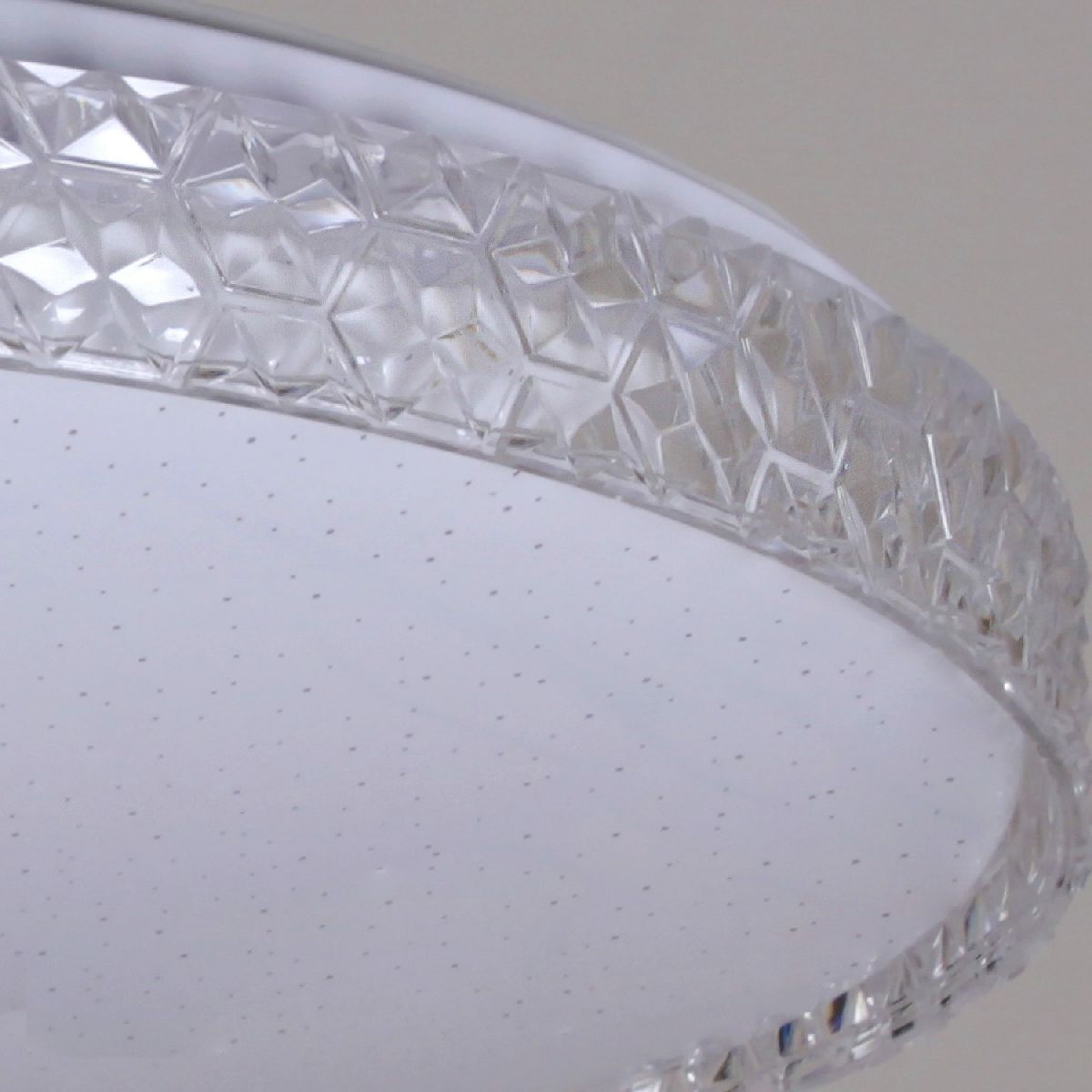 Потолочная люстра Reluce 07195-9.2-120WL