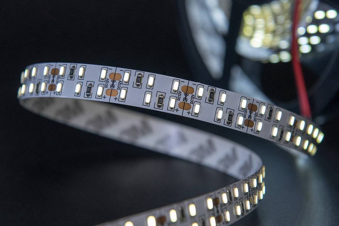 Светодиодная лента SWG SWG4240*2-12-24-W 12В 24Вт/м 6000-6500K 5м IP20 001698