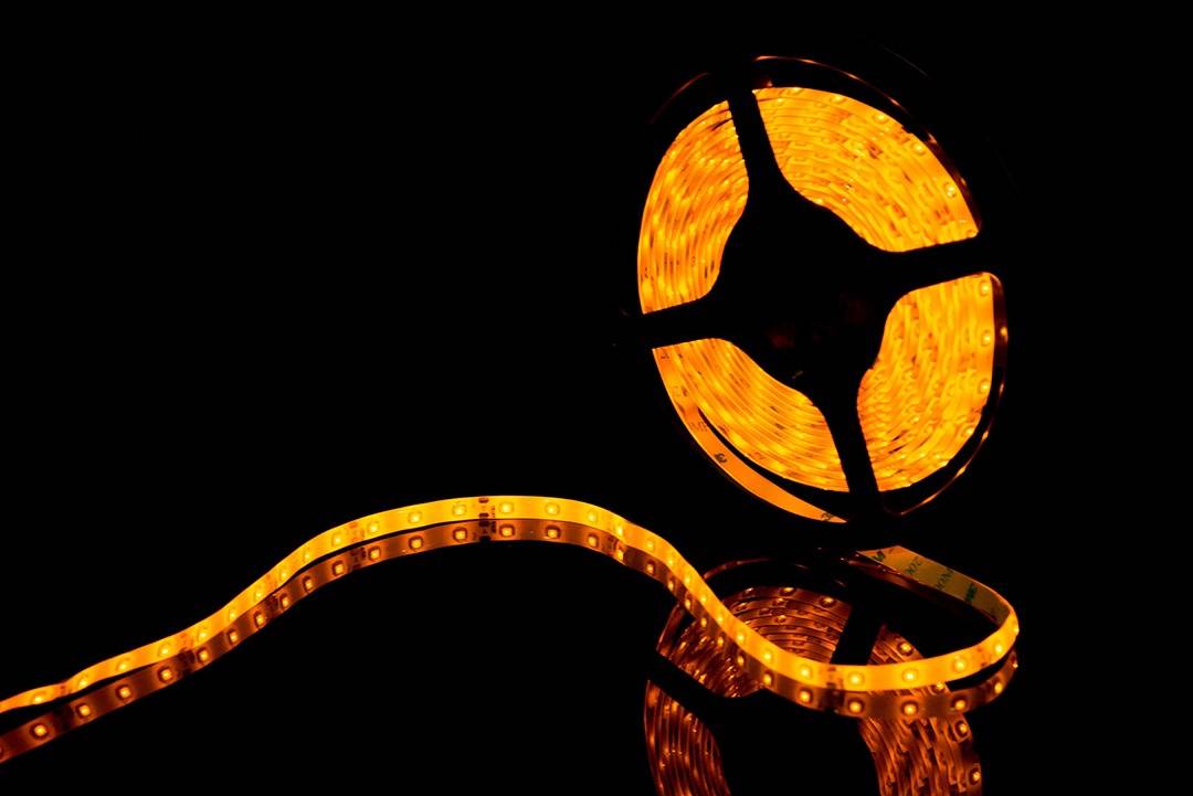 Светодиодная лента SWG SWG360-12-4.8-Y-65 000053