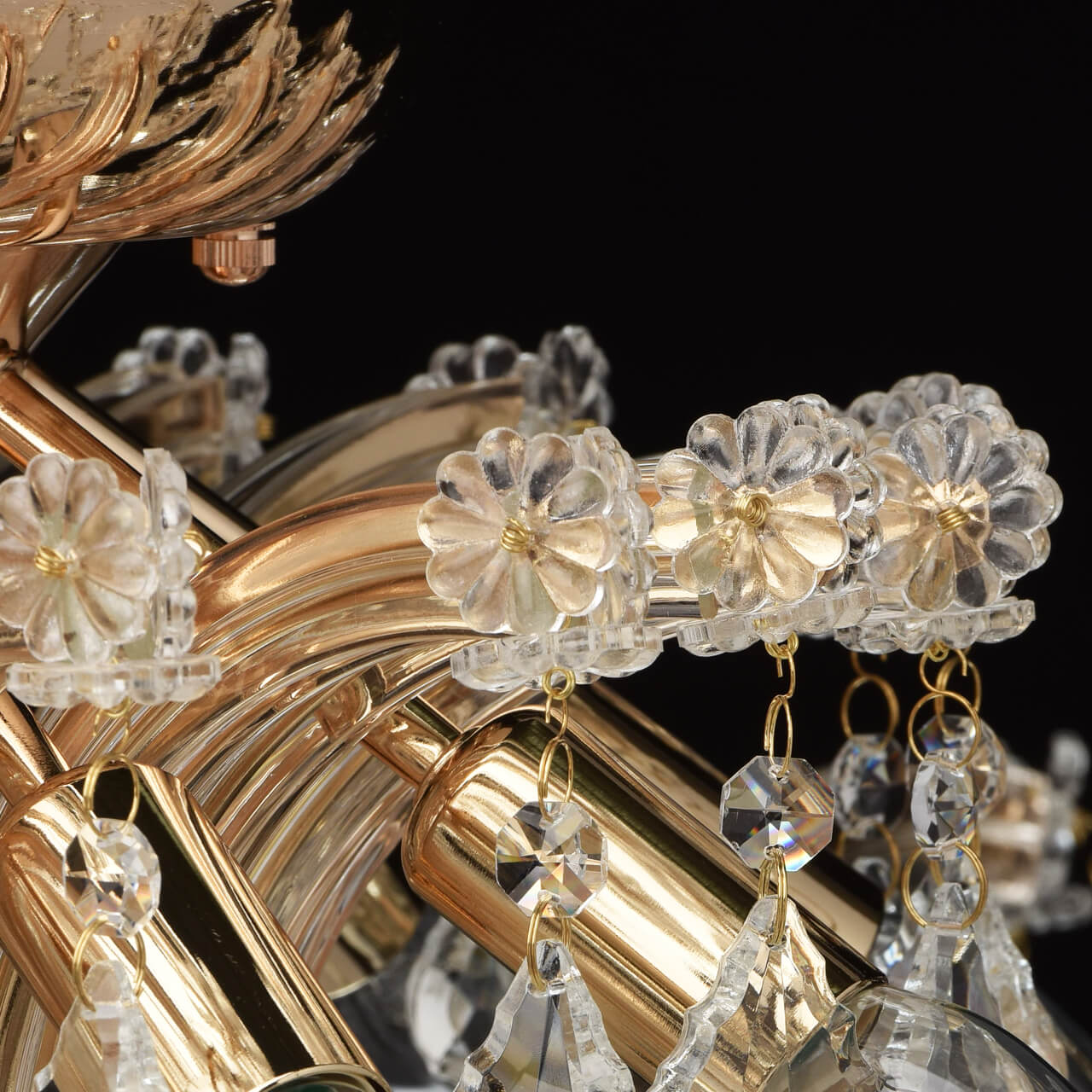 Потолочная люстра Chiaro Луиза 383010210 в Москве