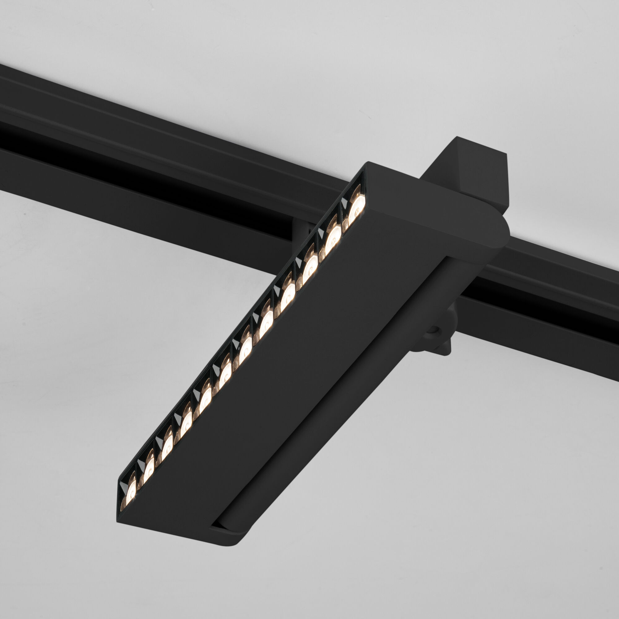 Трековый светильник Elektrostandard Garda 4690389181641 a057456