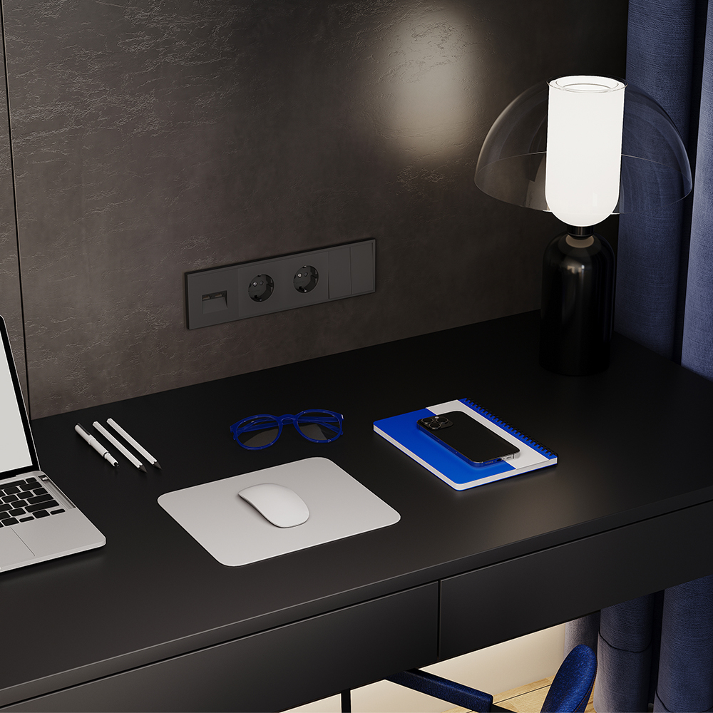 Розетка со шторками Voltum S70 VLS040208 (черный матовый)