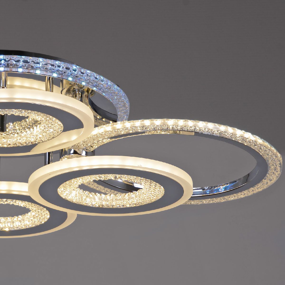 Потолочная люстра Reluce 20533-0.3-2+4+1 CR