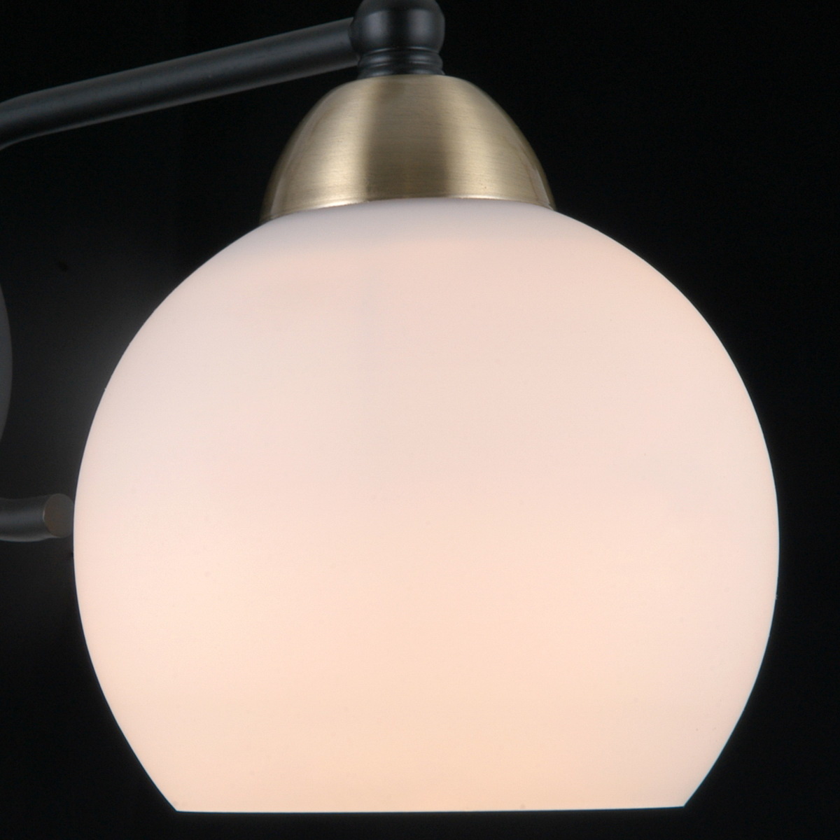 Люстра на штанге Illumico IL0249-8CSQ-79 BK AB