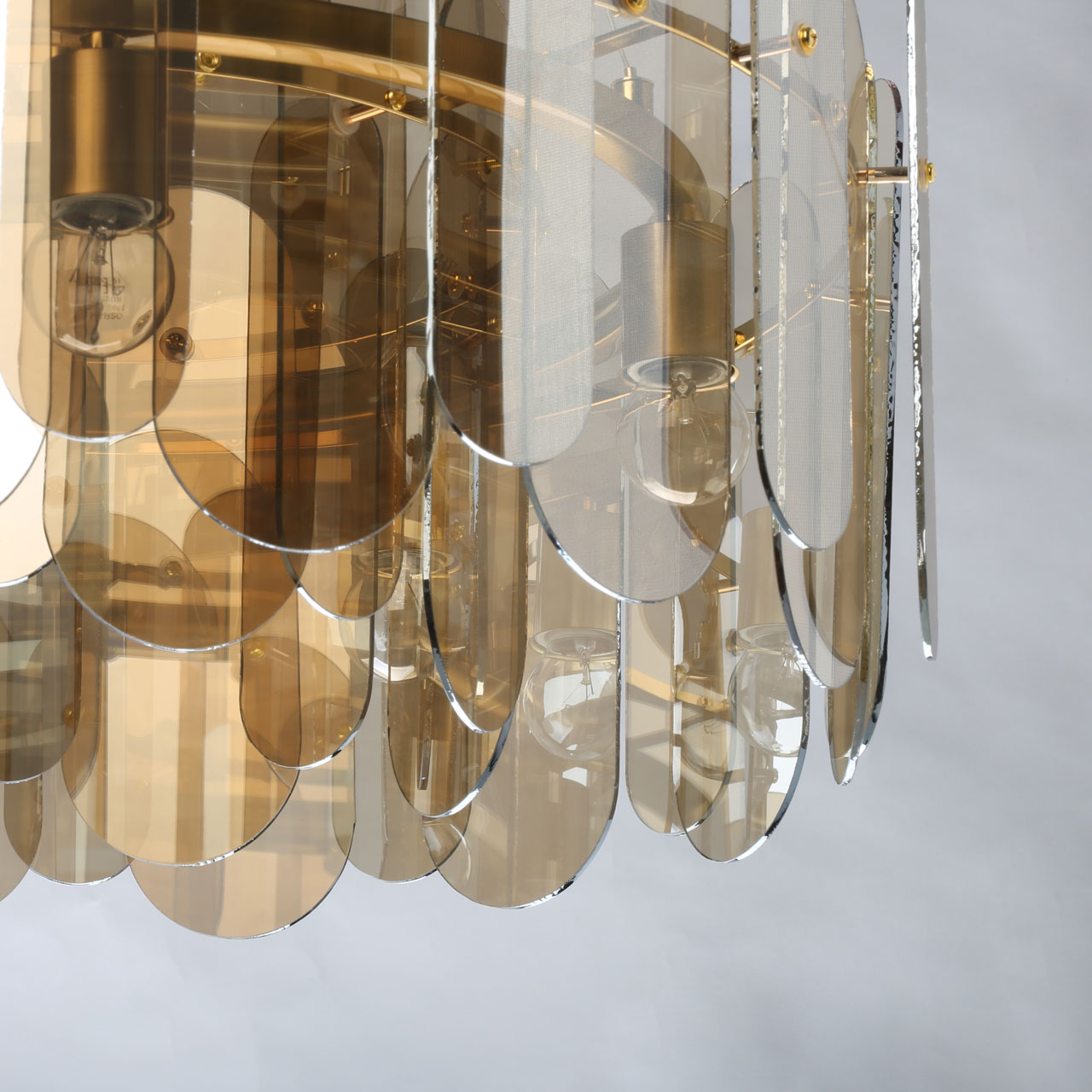 Подвесная люстра De Markt Бриз 111015905 в Москве