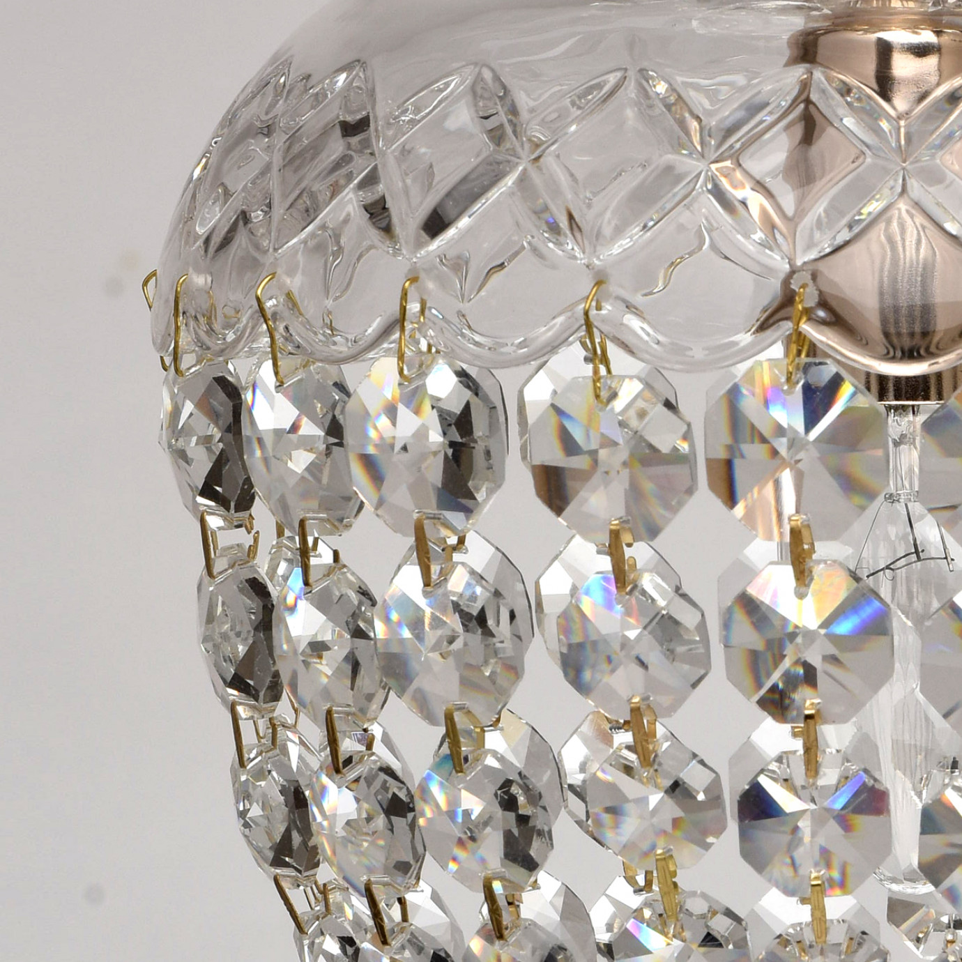 Подвесной светильник Chiaro Бриз 464017601 в Москве