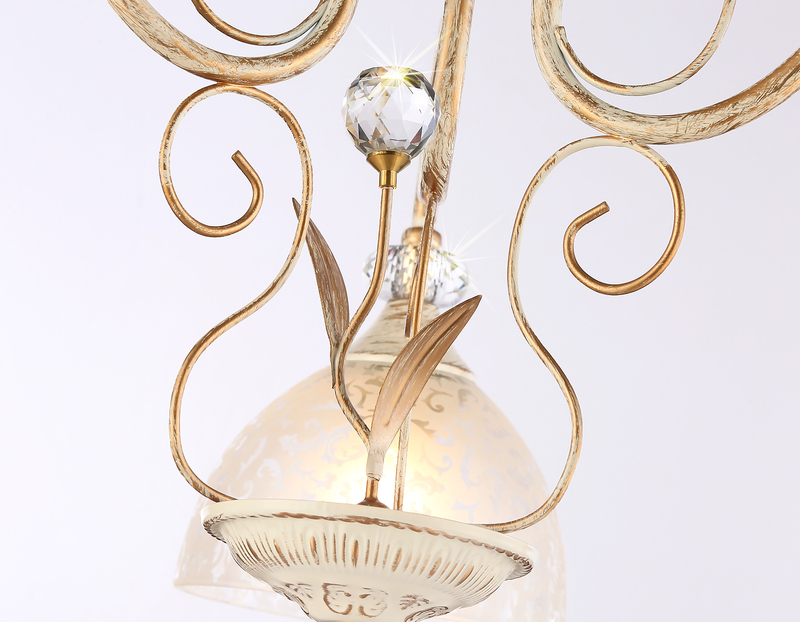 Потолочная люстра Ambrella Light Traditional TR3055