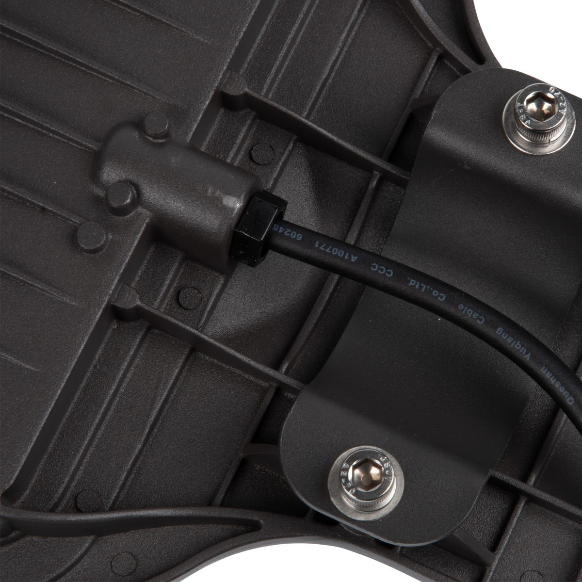 Уличный консольный светильник Uniel ULV-R25H-70W/4000K IP65 GREY UL-00012628