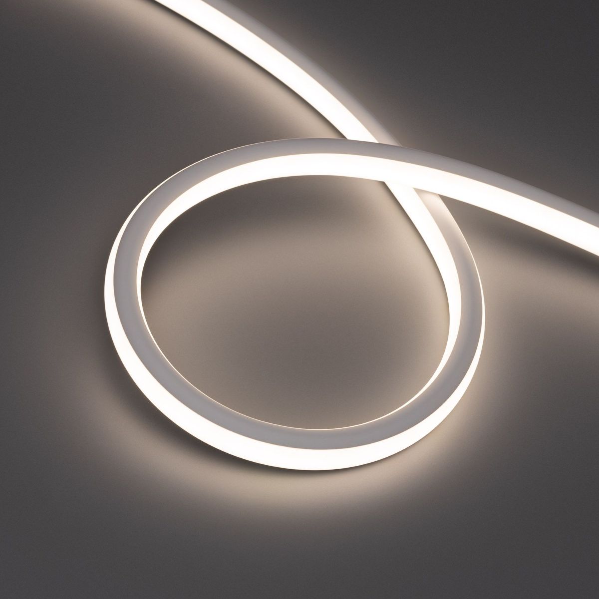 Светодиодная герметичная лента Arlight WAVE-TOP-A560-18x15mm 24V Warm3000 (10 W/m, IP54, 5m, wire x1) 051447