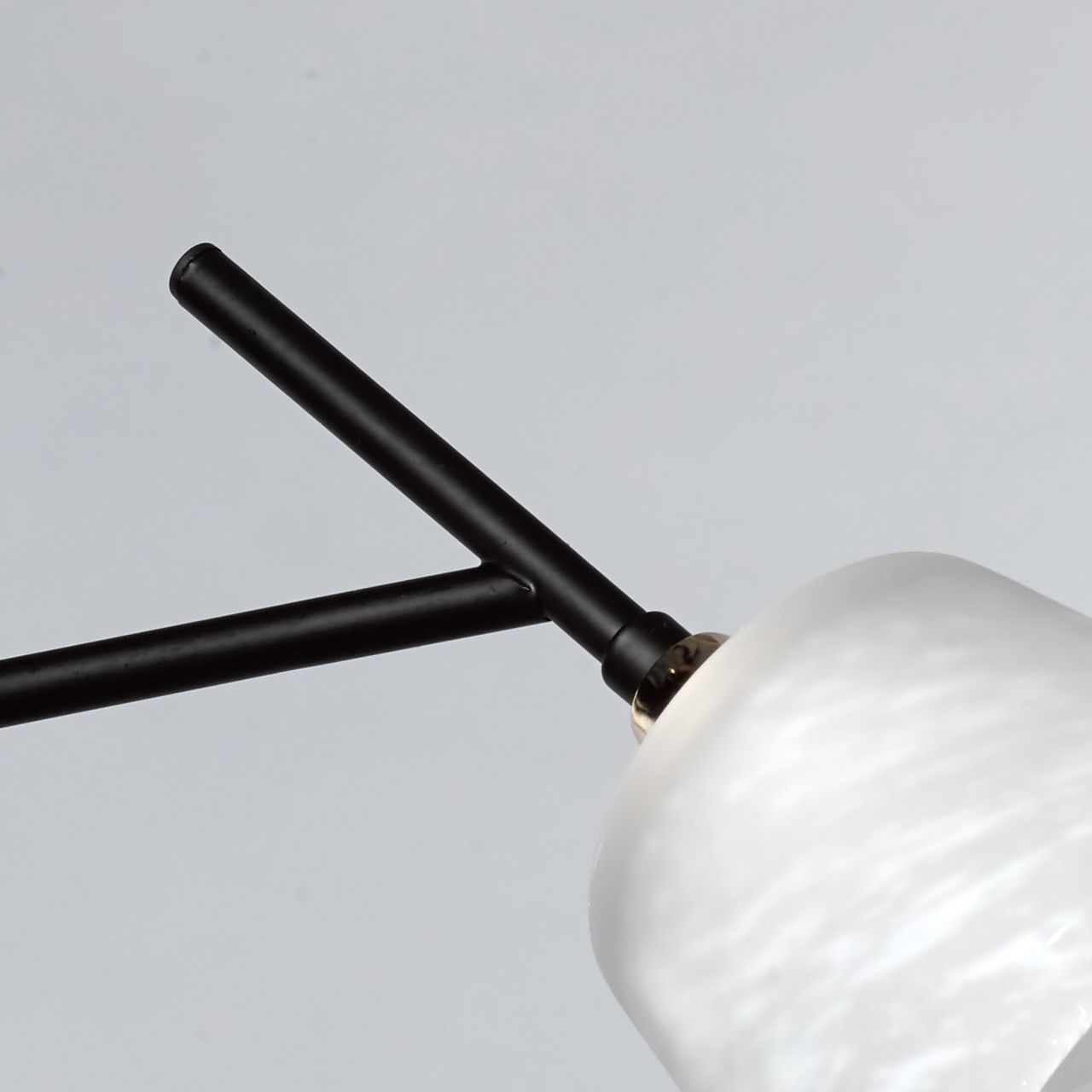 Люстра на штанге De Markt City Альфа 324014905