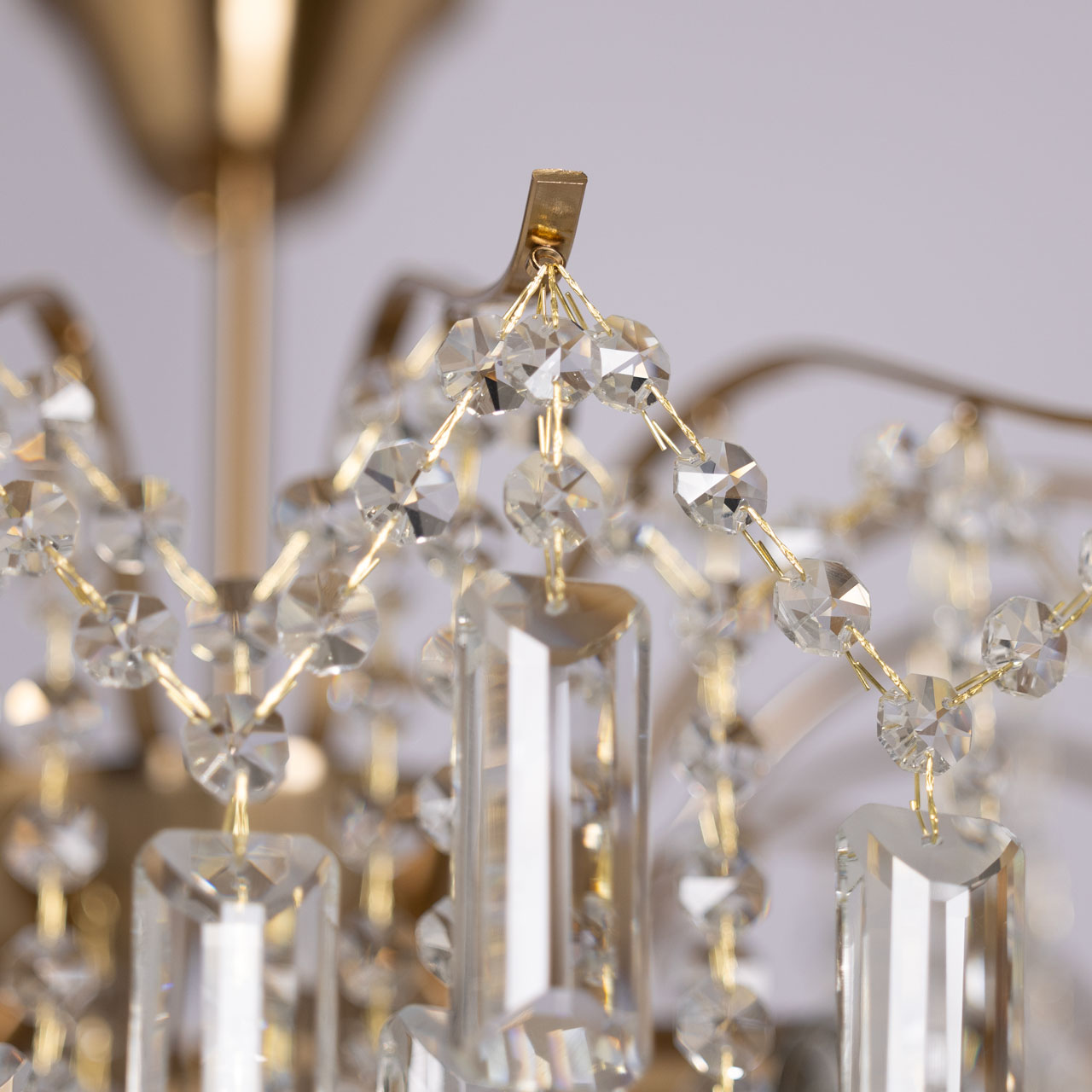 Потолочная люстра MW-Light Бриз 111019608 в Москве