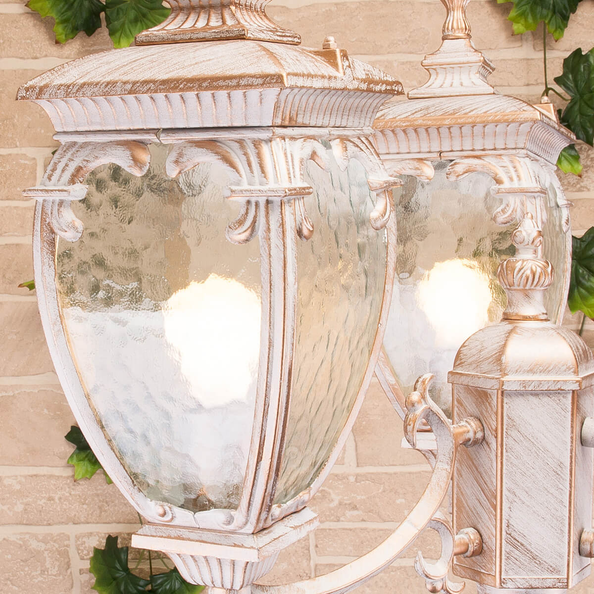 Садово-парковый светильник Elektrostandard Andromeda F/3 GLYF-8024F/3 белое золото 4690389082405