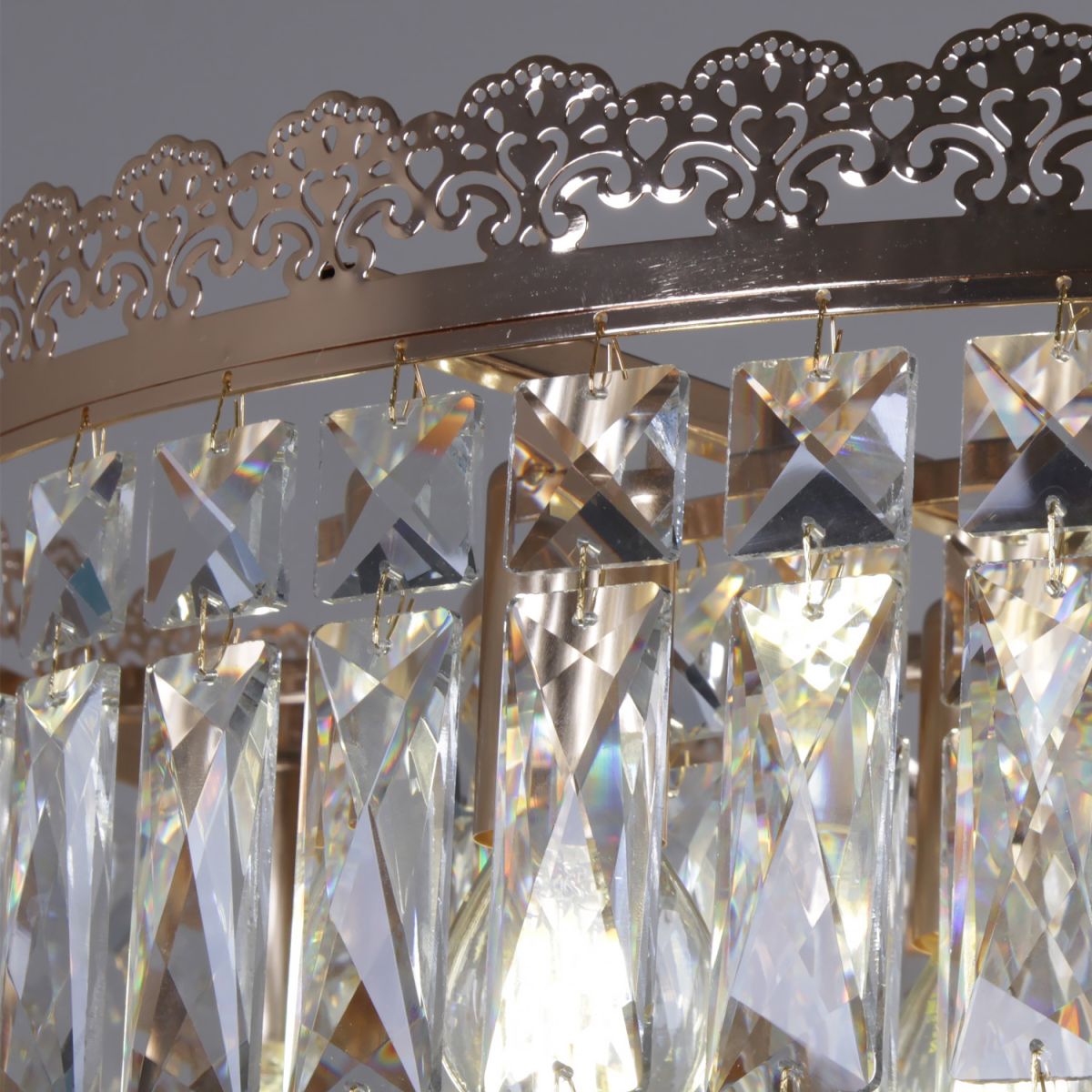 Потолочная люстра Reluce 90329-0.3-10 FGD