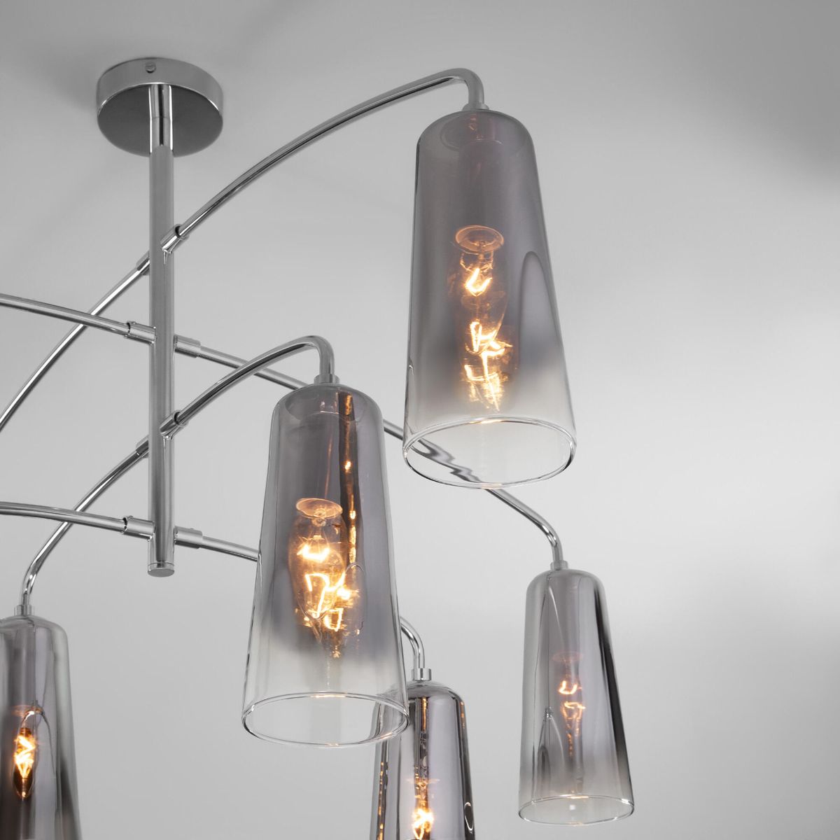 Люстра на штанге Eurosvet Omber 70137/8 хром