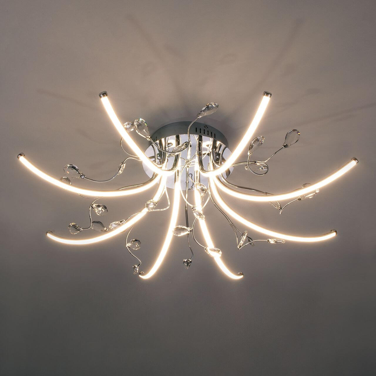 Потолочная светодиодная led люстра Eurosvet Sacura 90087/8 хром