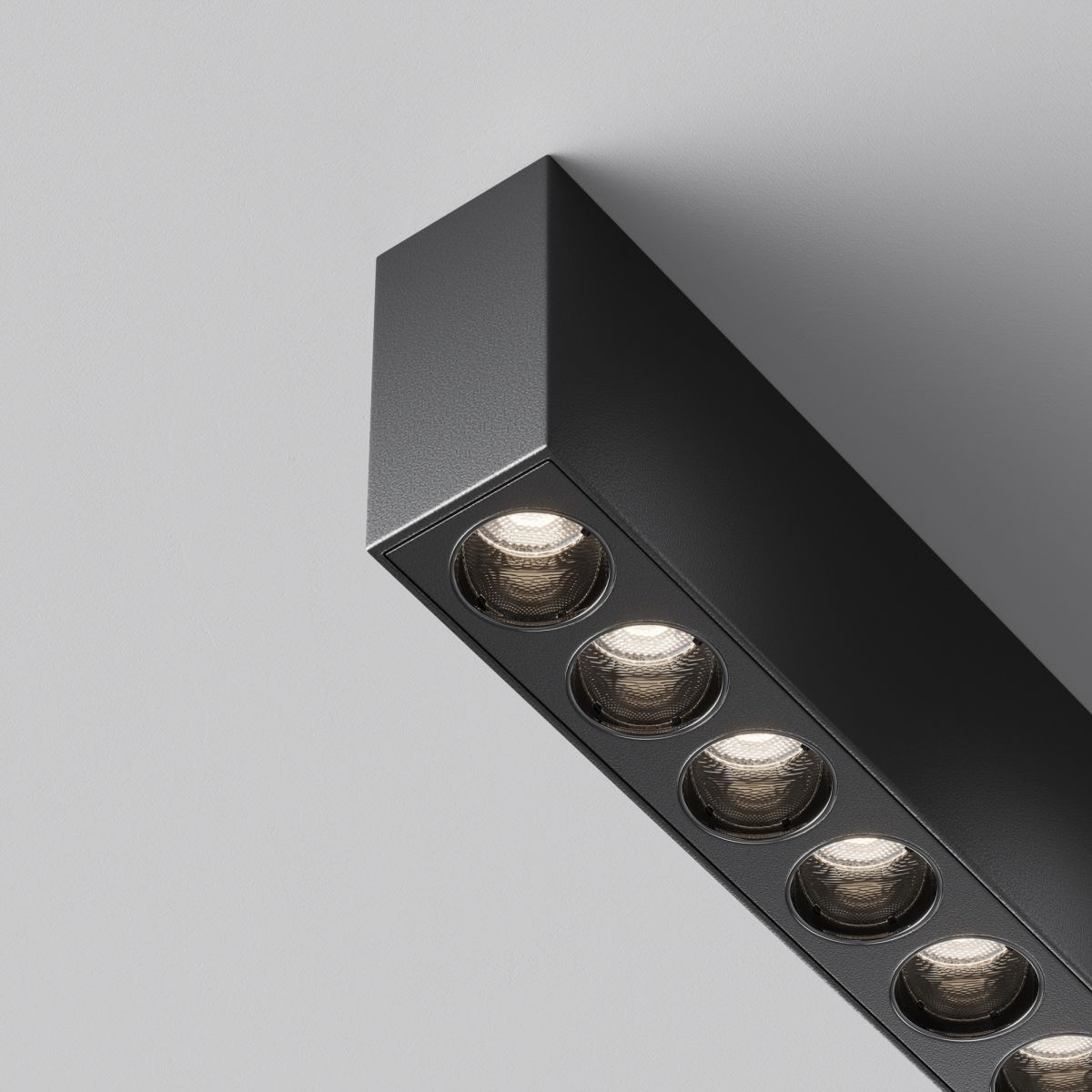 Потолочный светильник Maytoni Technical Points C066CL-12W3-6K-B