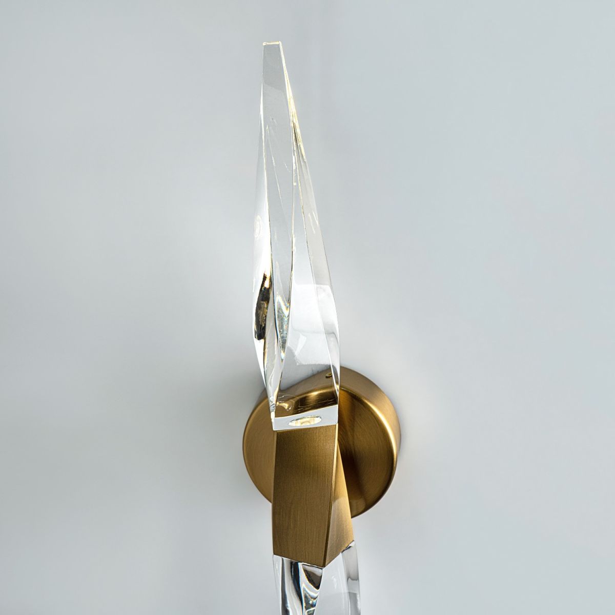 Настенный светильник Modelux ML.510.02 BS