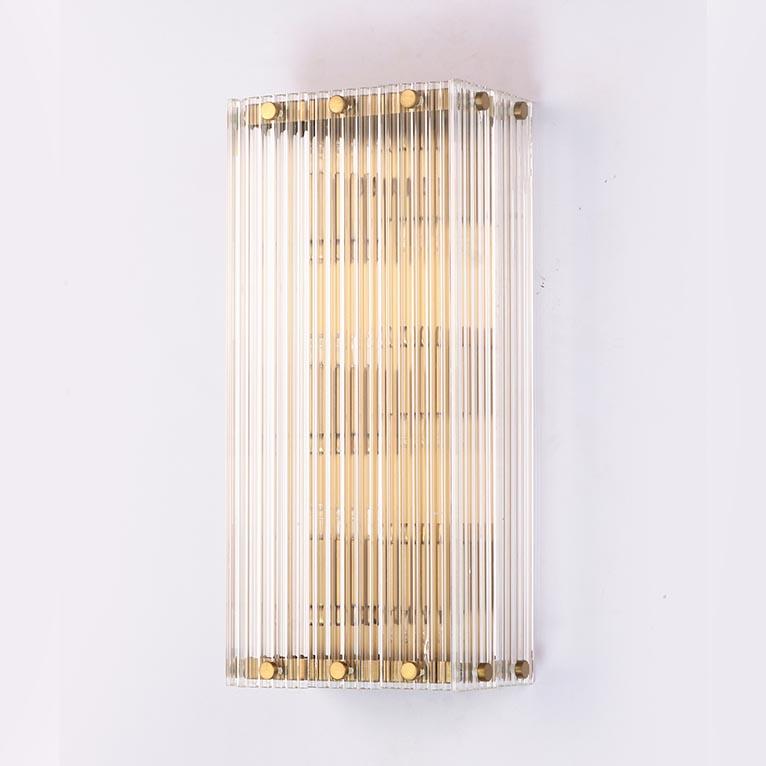 Настенный светильник Newport 10220 10226/A brushed  brass