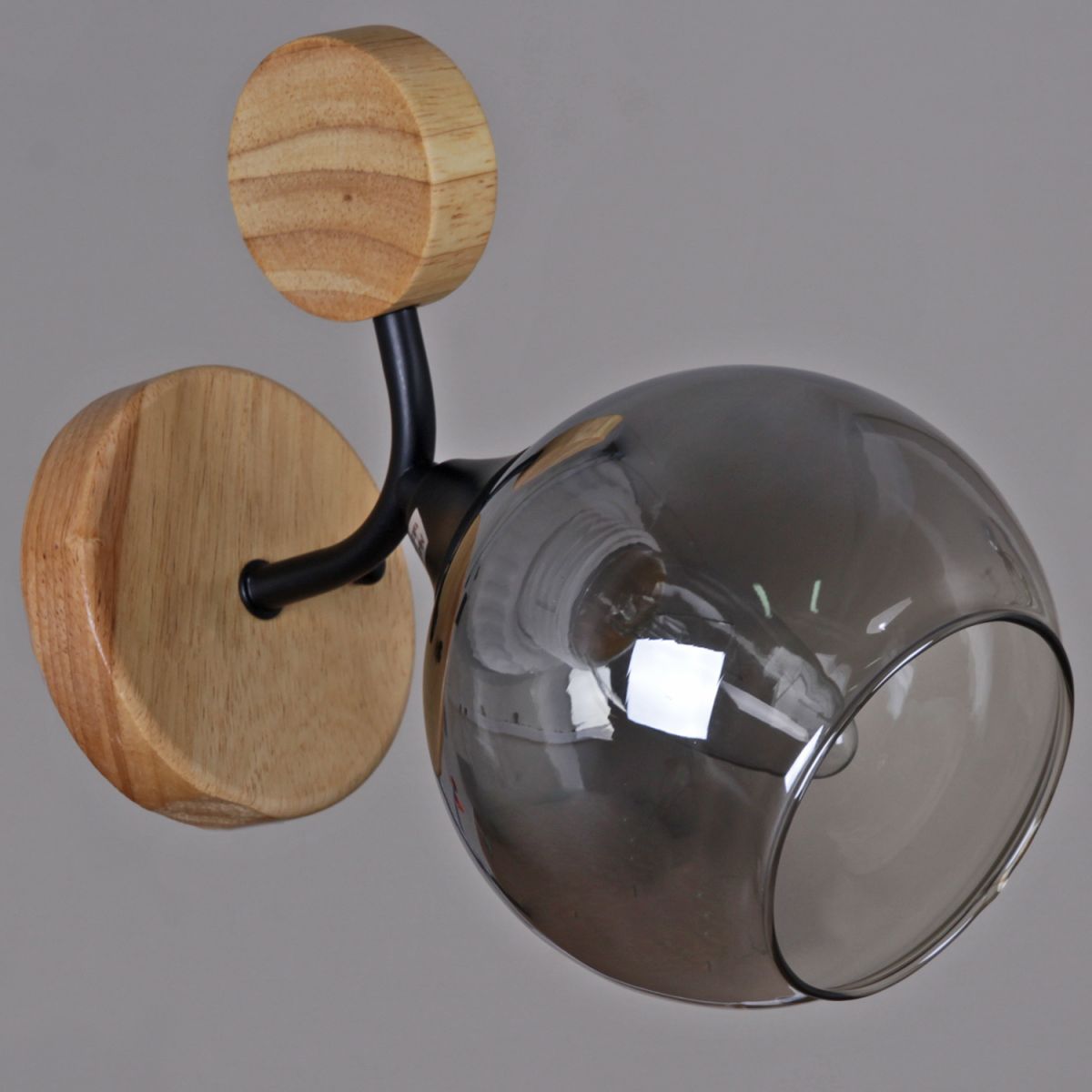 Бра Reluce 06780-0.2-01 BK+WOOD