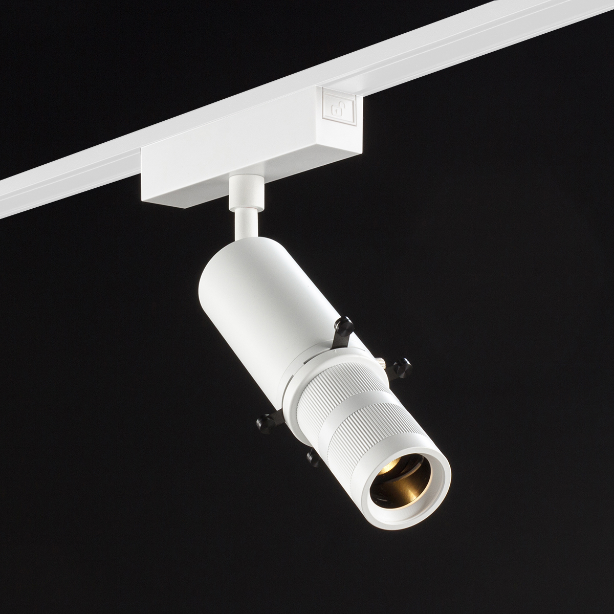 Трековый светильник SWG PRO SL-SLIM-MSWH-10-CCT 022105