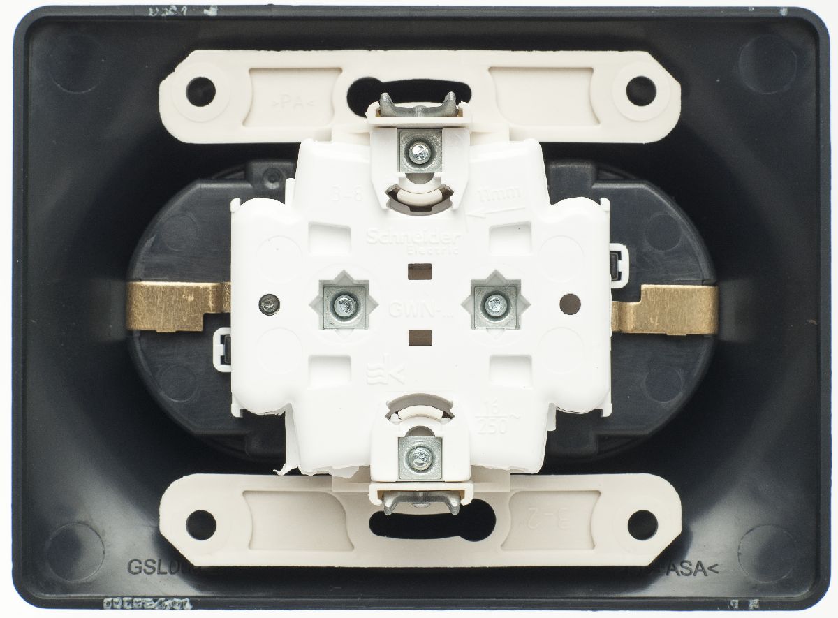 Розетка 2-ая с/з со шторками, 16А (в сборе) Systeme Electric Glossa Антрацит GSL000726