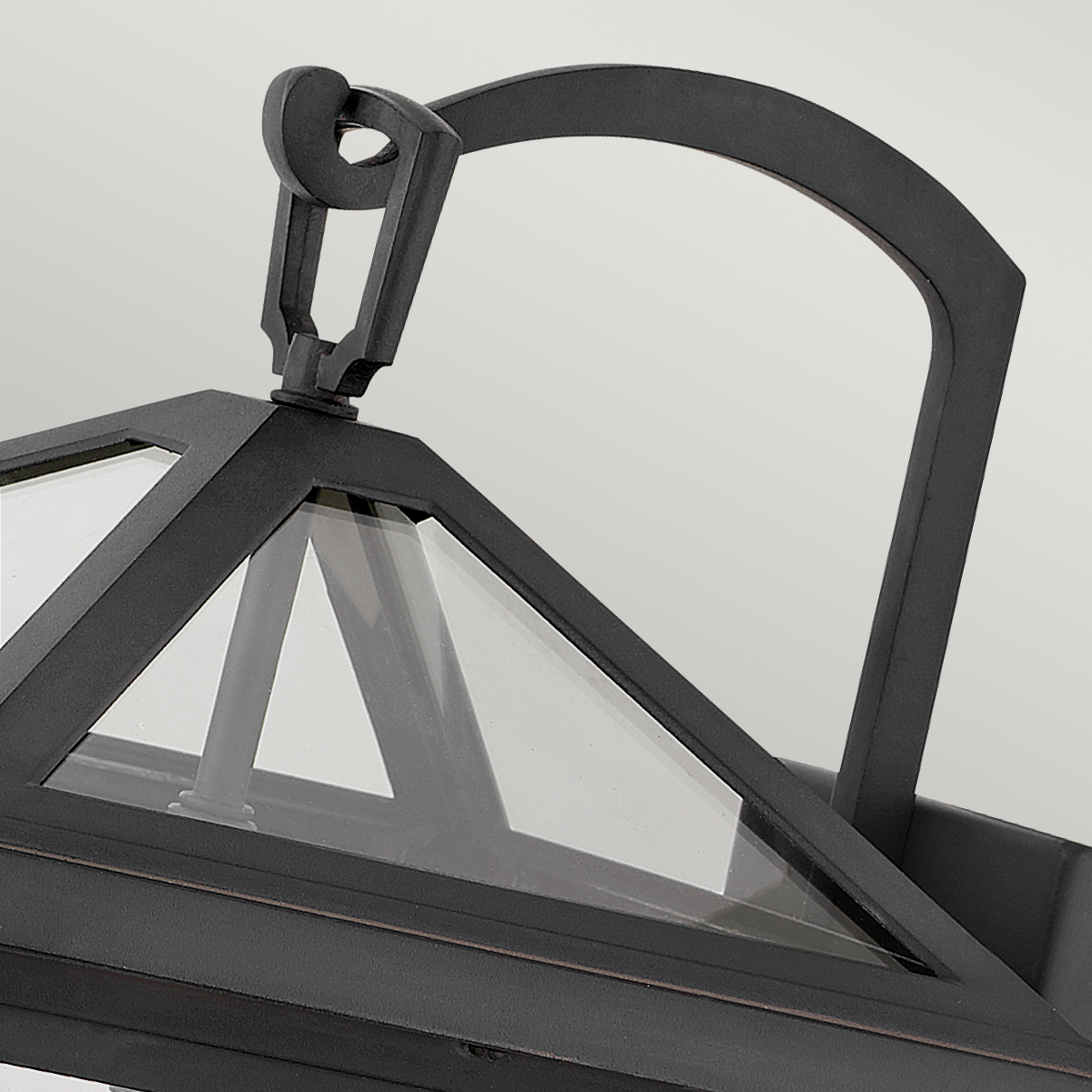 Уличный настенный светильник Hinkley QN-ALFORD-PLACE2-M-MB