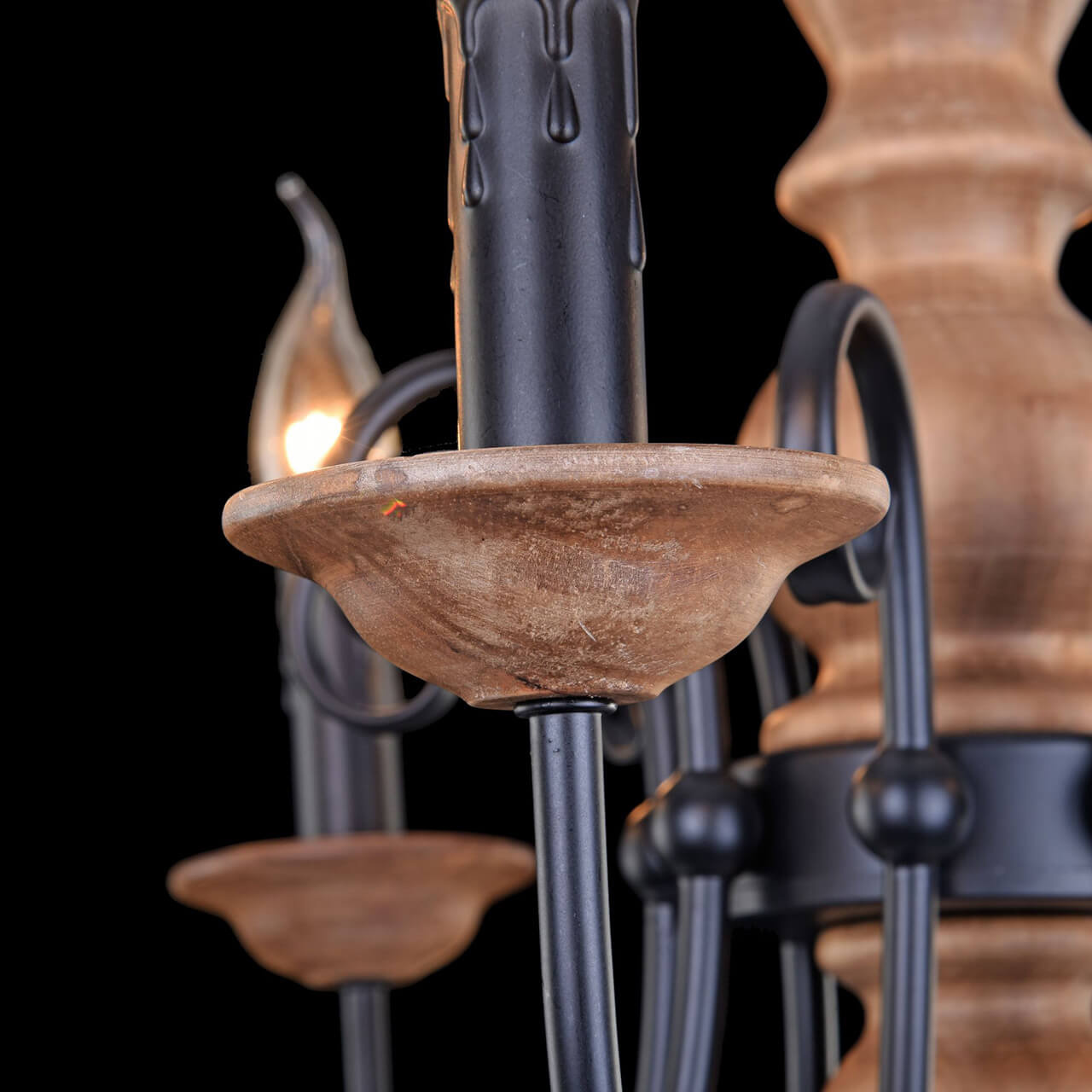 Подвесная люстра Freya Benigna FR2170-PL-08-BR