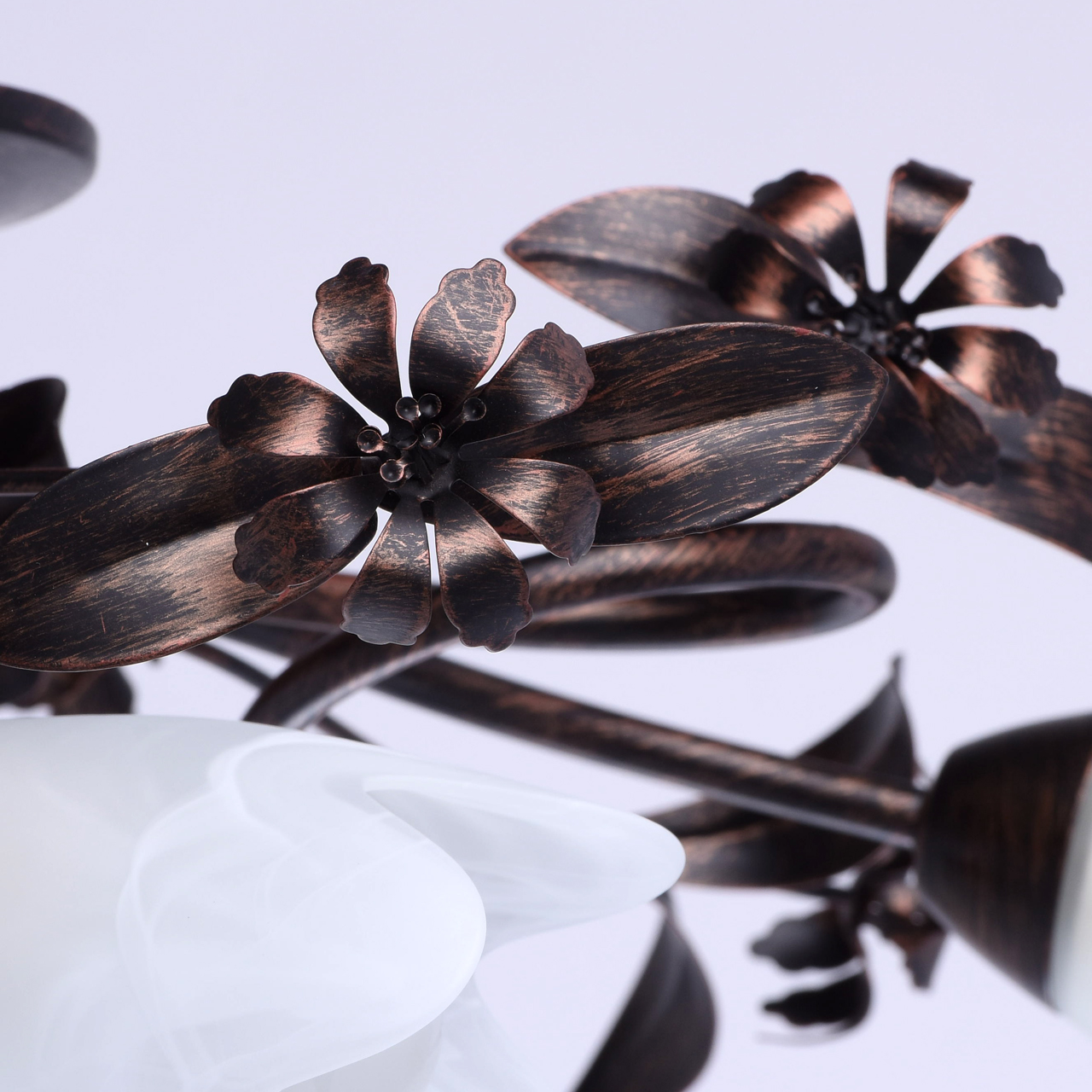 Потолочная люстра MW-Light Аида 323013708 в Москве