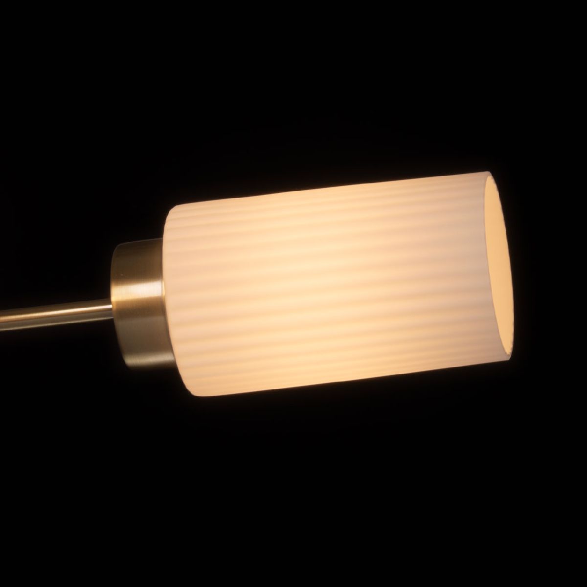 Люстра на штанге De Markt Олимпия 638019906