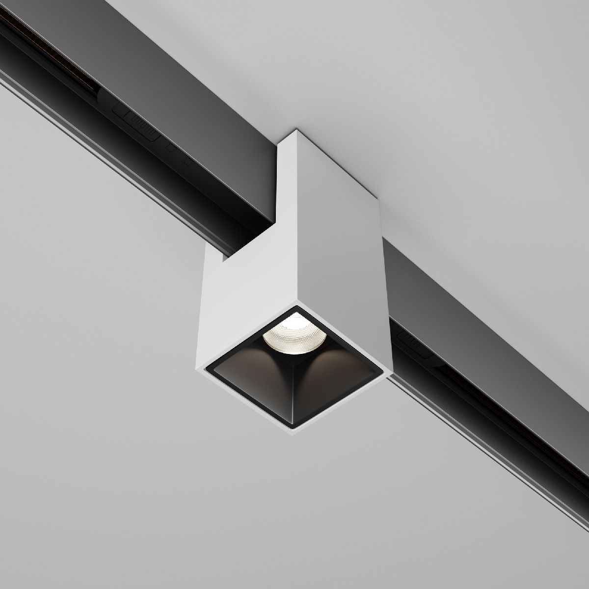 Трековый магнитный светильник Maytoni Alfa TR121-4-7W-DS-W