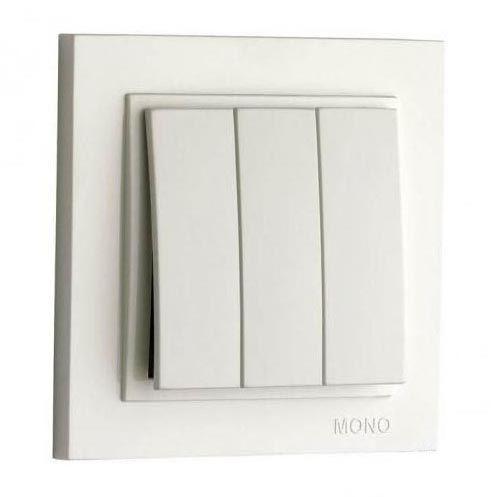 Выключатель трехклавишный Mono Electric Despina 10А 250В слоновая кость 102-010022-114