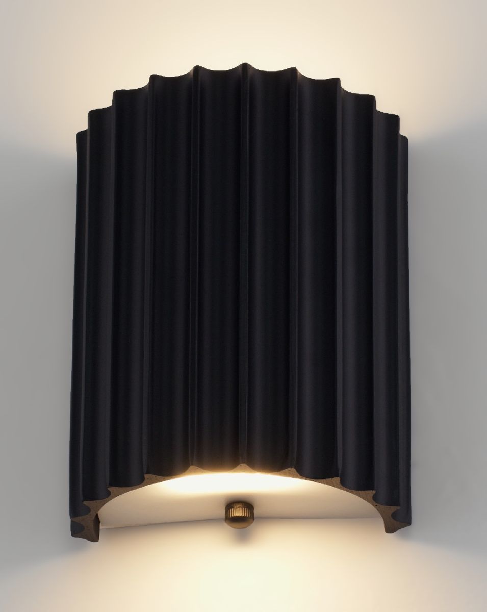 Настенный светильник Moderli Bailey V11219-WL