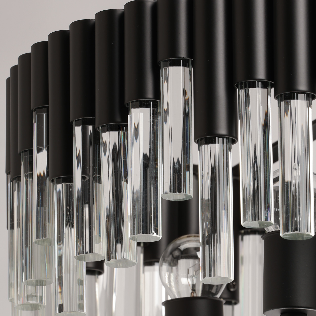 Подвесная люстра De Markt Бриз 111018305 в Москве