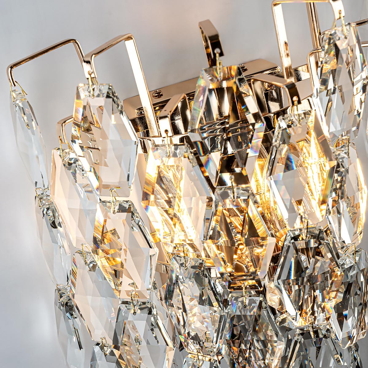 Настенный светильник Modelux ML.6938.380 GD