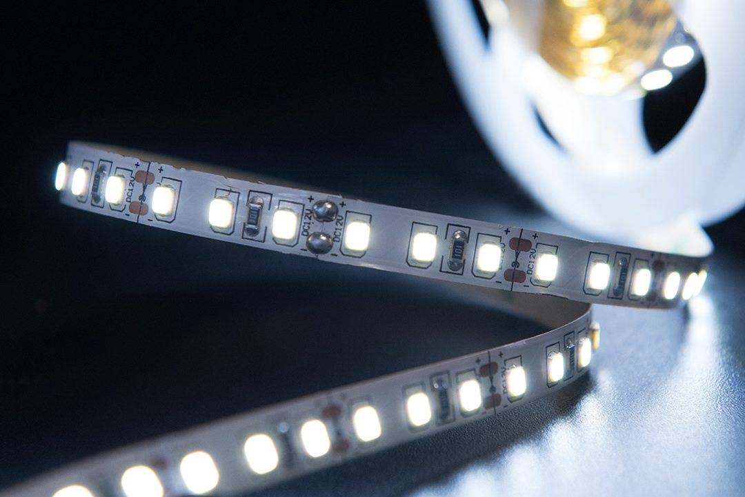 Светодиодная лента SWG SWG2120-12-12-W 001577