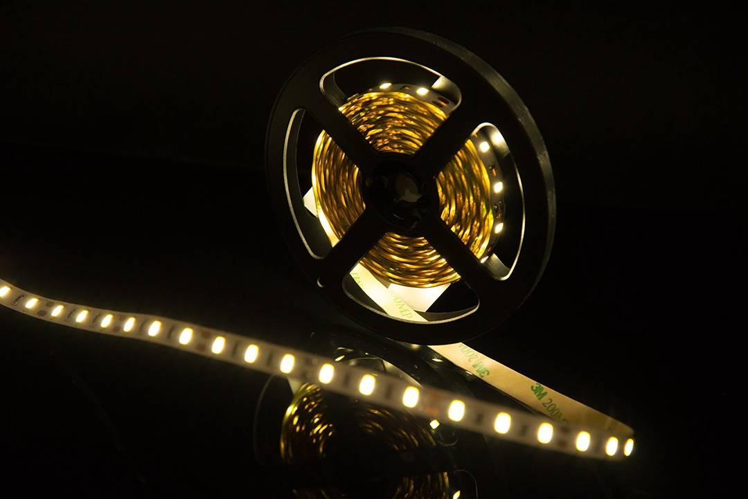 Светодиодная лента SWG SWG660-12-12-NW 001689