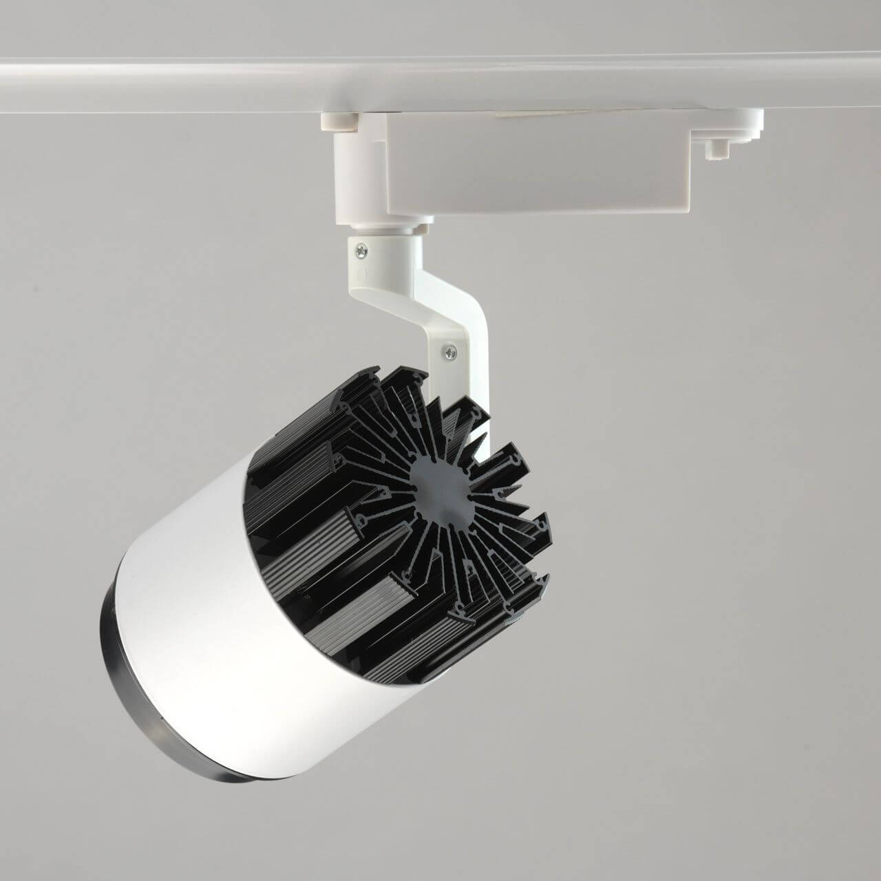 Трековый светодиодный светильник De Markt Трек-система 550011001