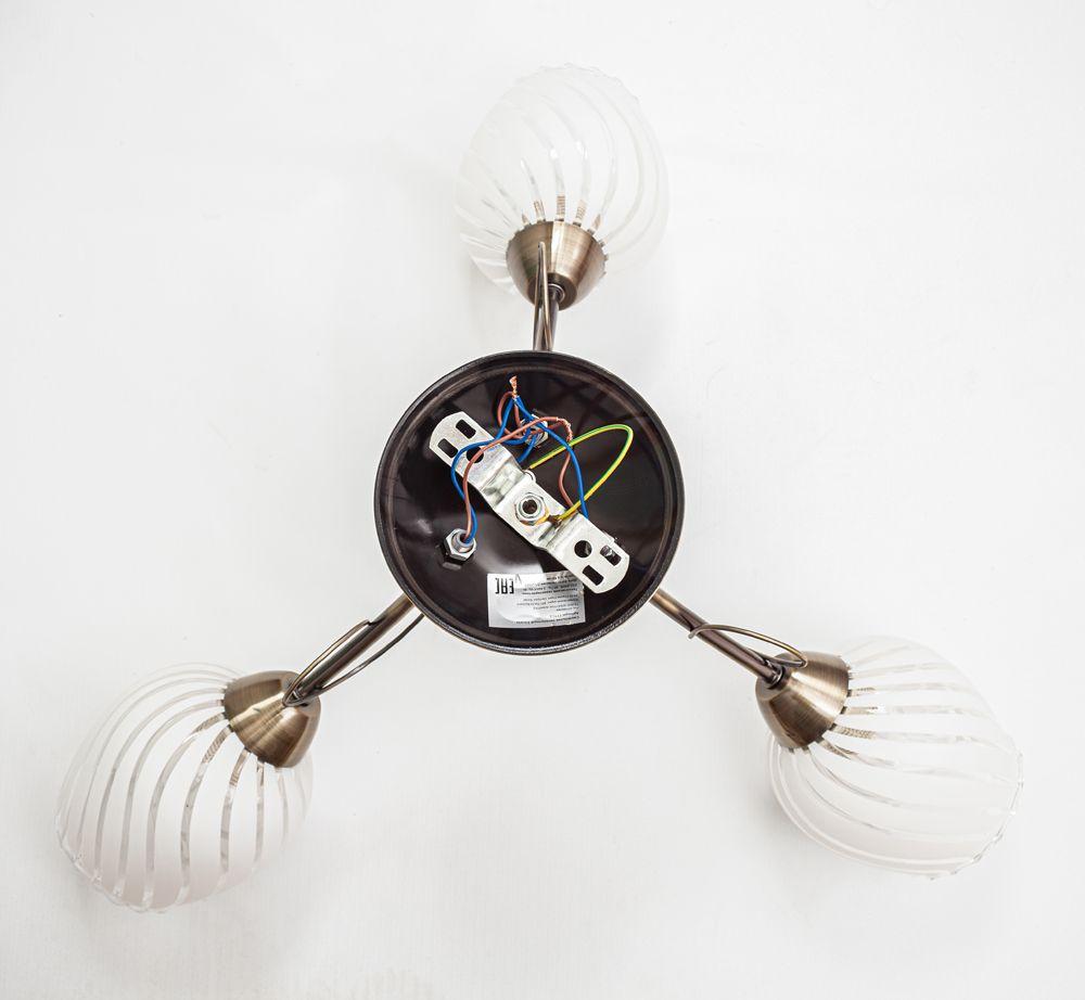 Потолочная люстра Escada 1110/3