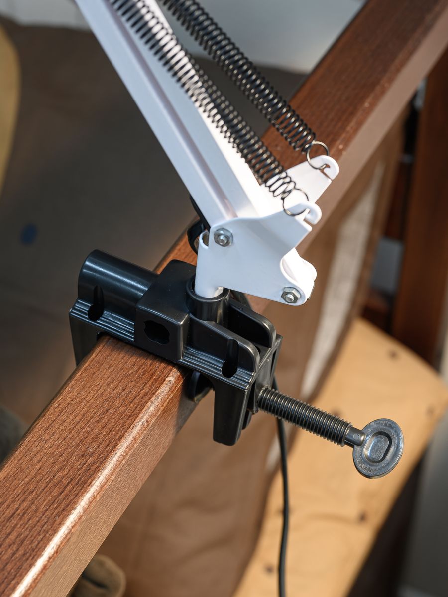 Настольная лампа ARTSTYLE HT-108W