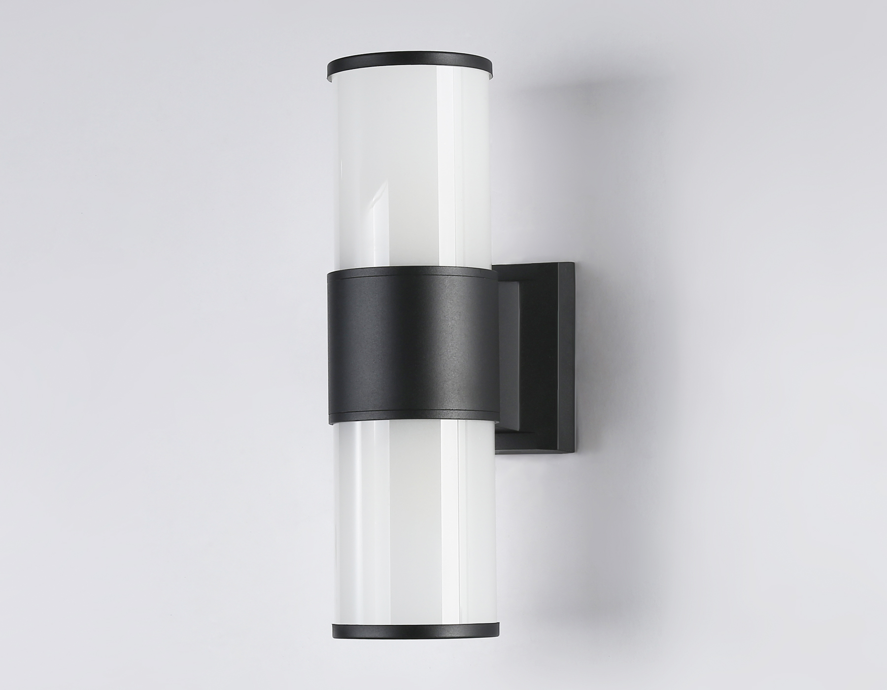 Уличный настенный светильник Ambrella Light Garden ST2455