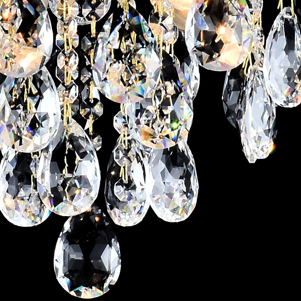 Люстра на штанге Reluce 04058-0.3-04 WH+GOLD PN