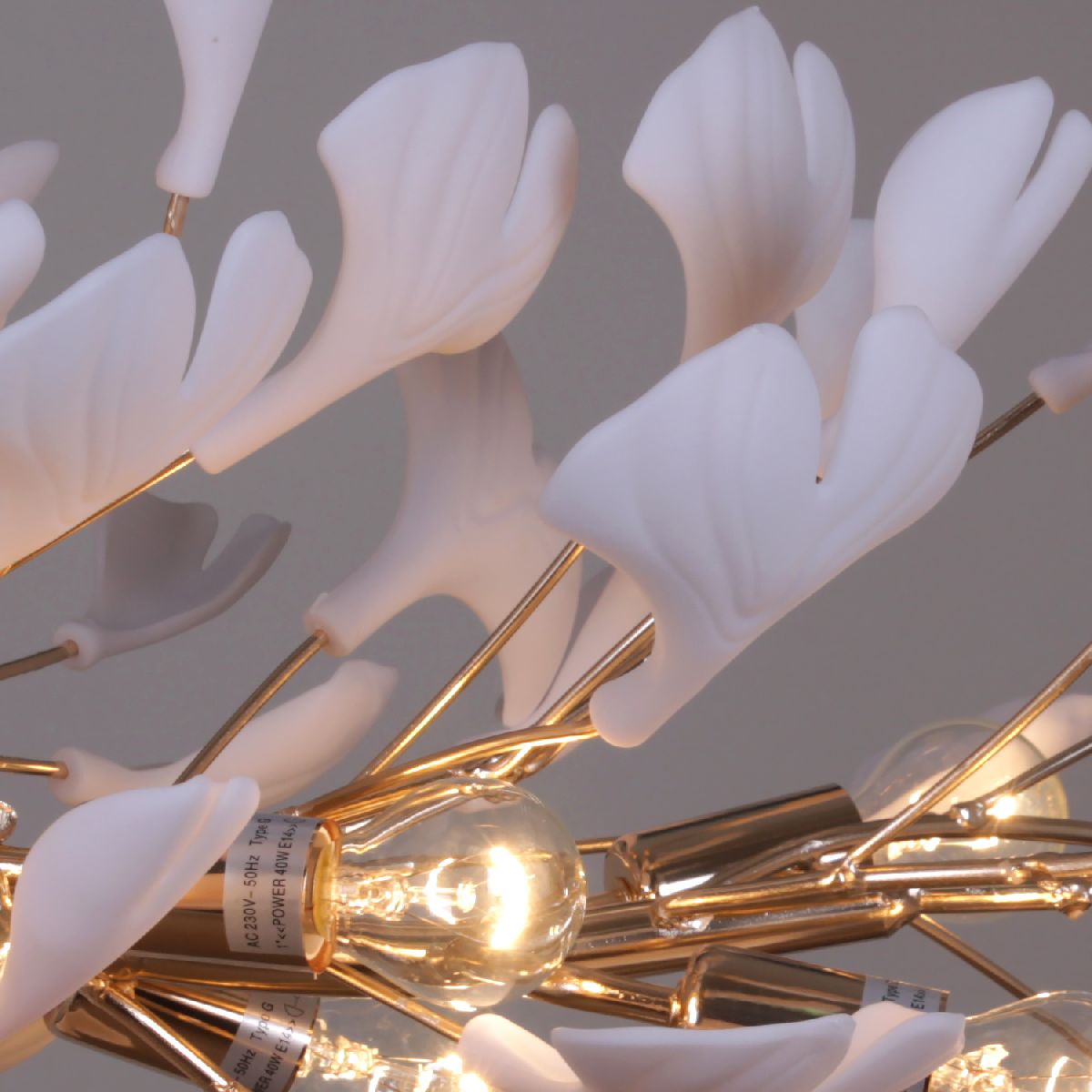 Подвесная люстра Reluce 08354-0.4-12 FG