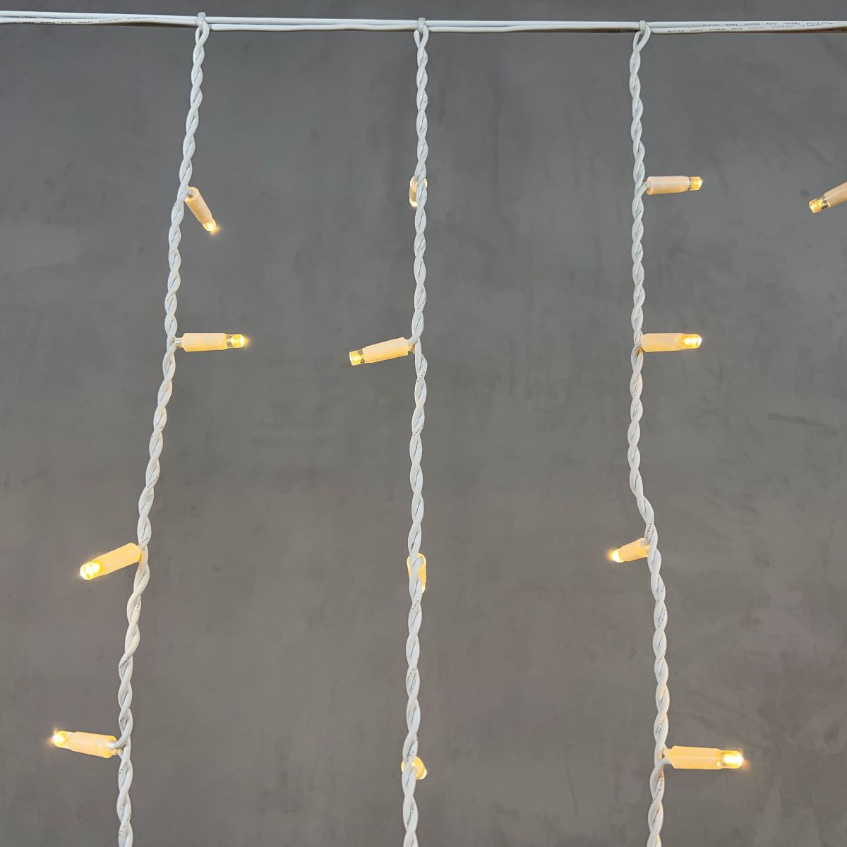 Гирлянда Бахрома Laitcom (LTC) LL168-8-2WW