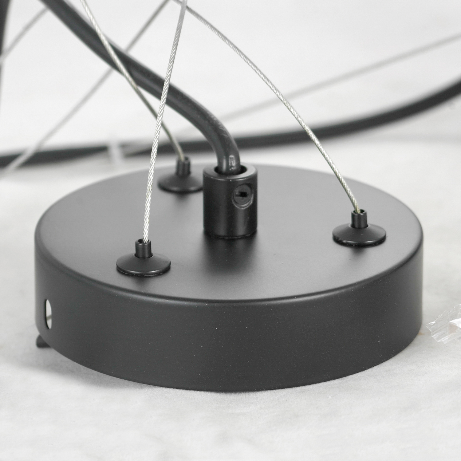 Подвесная люстра Lussole Loft Fishers LSP-8797