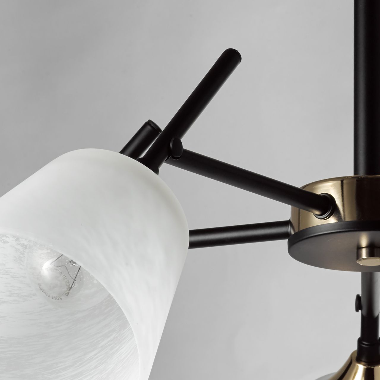 Люстра на штанге De Markt City Альфа 324014905