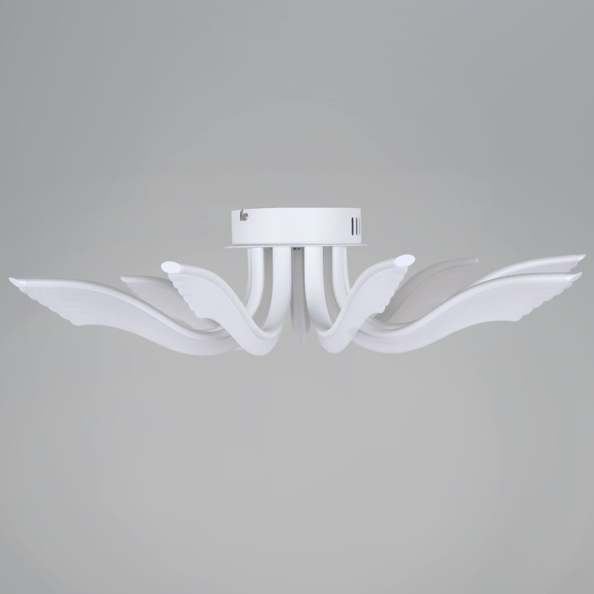 Потолочная люстра Reluce 35390-0.3-09S white