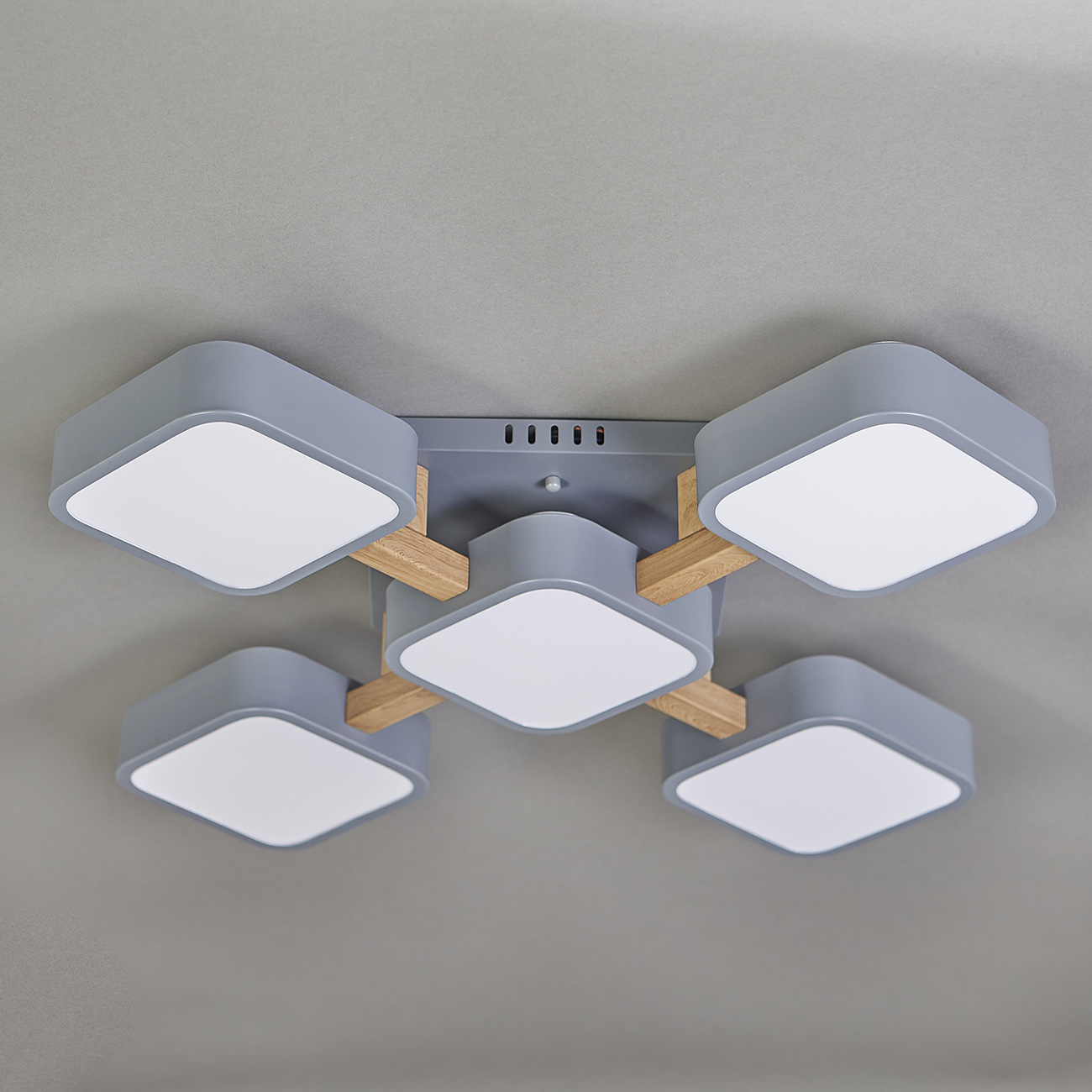 Потолочная светодиодная люстра Escada Ulrika 10213/5LED